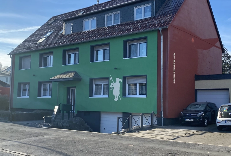 Nach